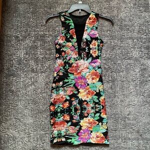 CHARLOTTE RUSSE Floral Mini Dress XS